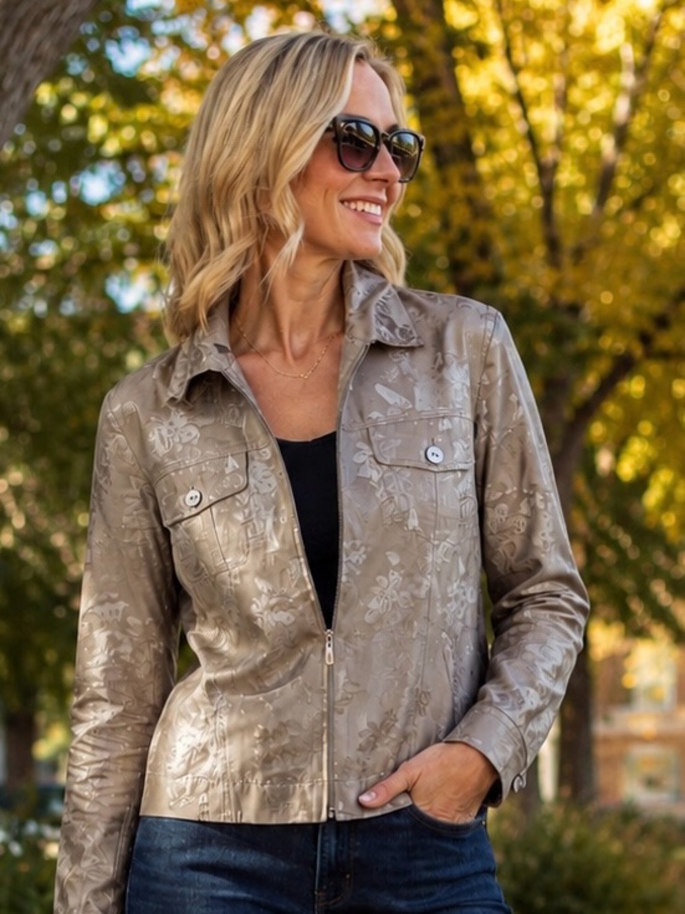 Chico’s Taupe Silk Shimmery Jacquard zip-front jacket - like new